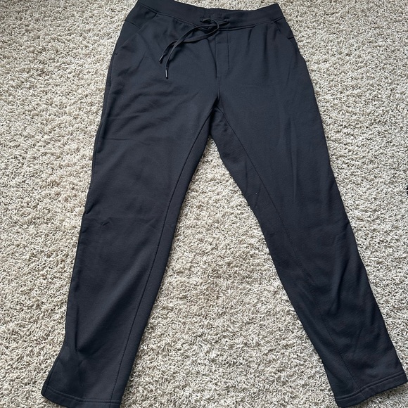 Lululemon men’s sweatpants - Picture 2 of 9